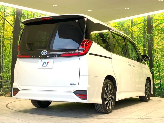 TOYOTA NOAH HYBRID 2024 Image 31