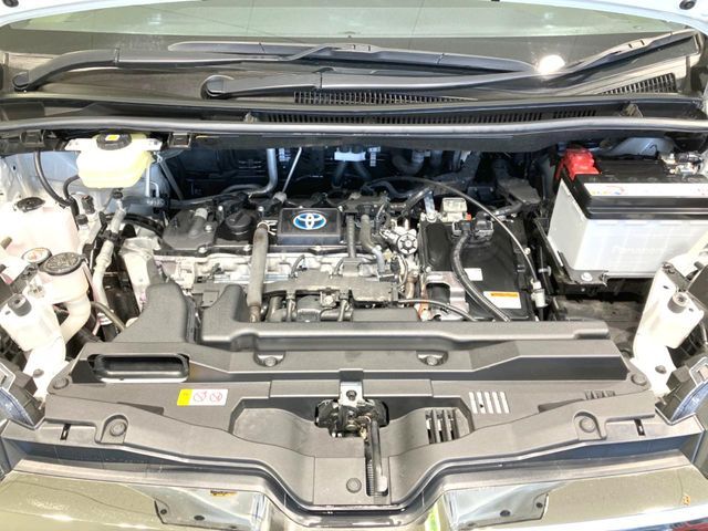 TOYOTA NOAH HYBRID 2024 Image 31