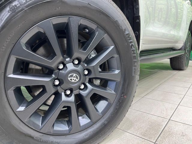 TOYOTA LANDCRUISER PRADO 2023 Image 31