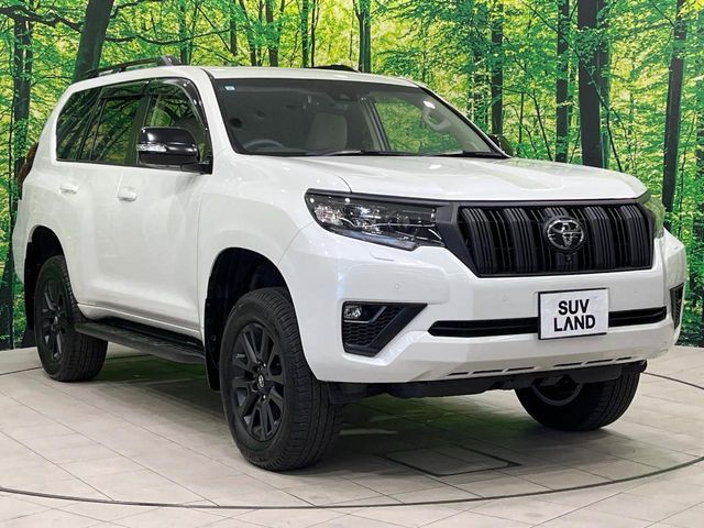 TOYOTA LANDCRUISER PRADO 2023 Image 31
