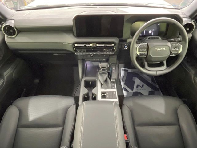 TOYOTA LANDCRUISER 250 2024 Image 31