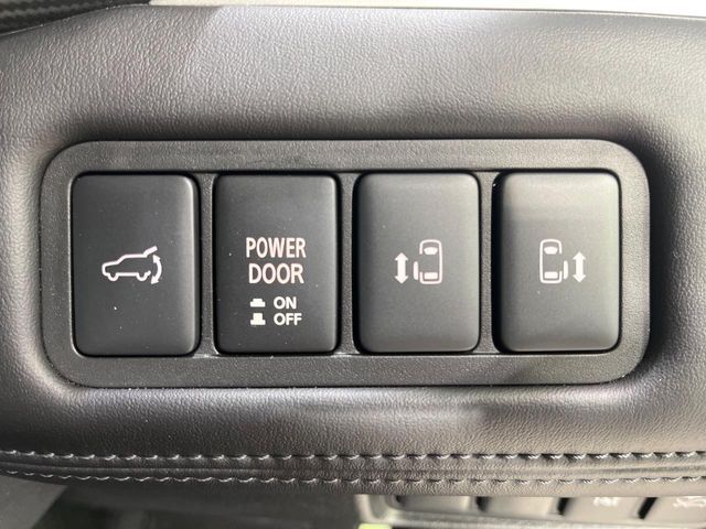 MITSUBISHI DELICA D:5 4WD 2024 Image 31