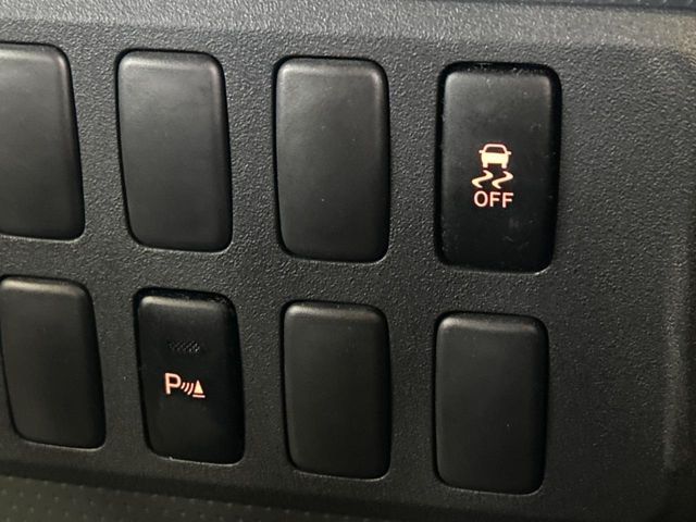 TOYOTA FJ CRUISER 4WD 2015 Image 31