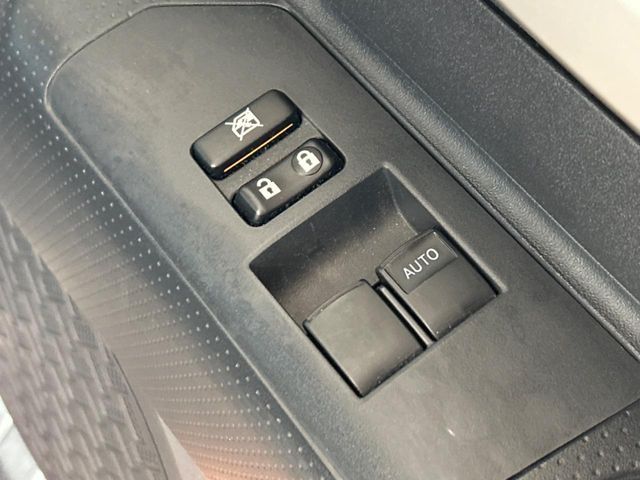 TOYOTA FJ CRUISER 4WD 2015 Image 31