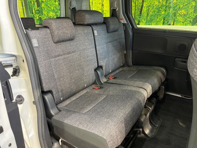 TOYOTA SIENTA HYBRID 2023 Image 31