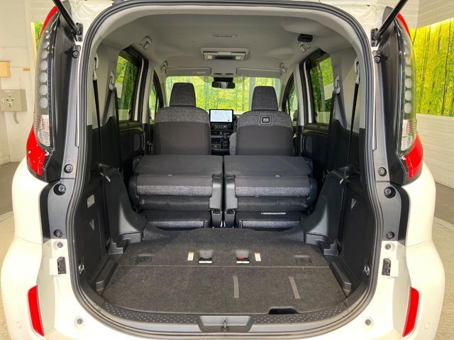 TOYOTA SIENTA HYBRID 2023 Image 31