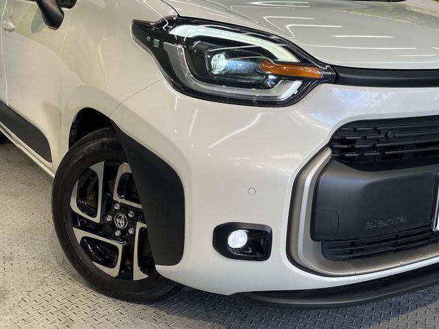 TOYOTA SIENTA HYBRID 2023 Image 31