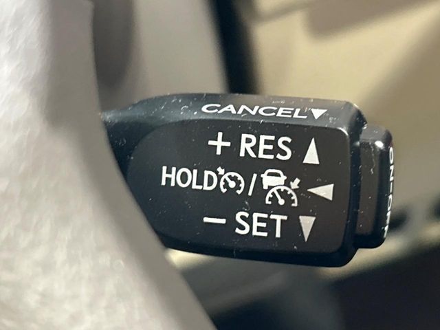 TOYOTA LANDCRUISER PRADO 2023 Image 31