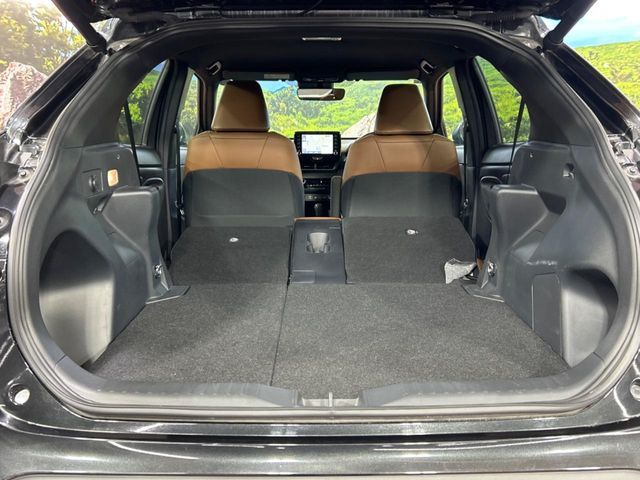 TOYOTA YARIS CROSS HYBRID 2023 Image 31