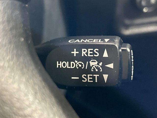 TOYOTA LANDCRUISER PRADO 2023 Image 31