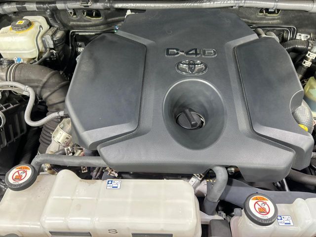 TOYOTA LANDCRUISER PRADO 2023 Image 31