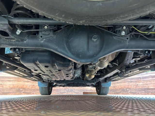 TOYOTA LANDCRUISER PRADO 2023 Image 31