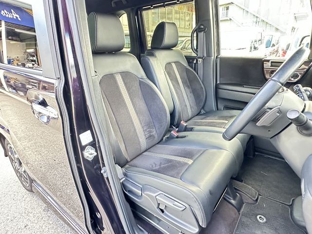 HONDA N BOX CUSTOM 2021 Image 31