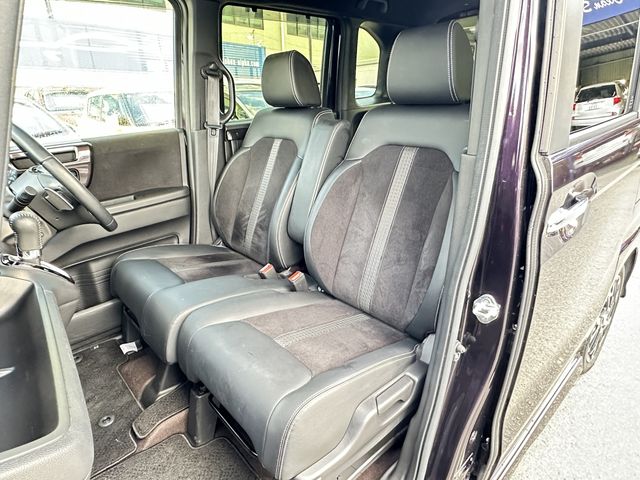 HONDA N BOX CUSTOM 2021 Image 31