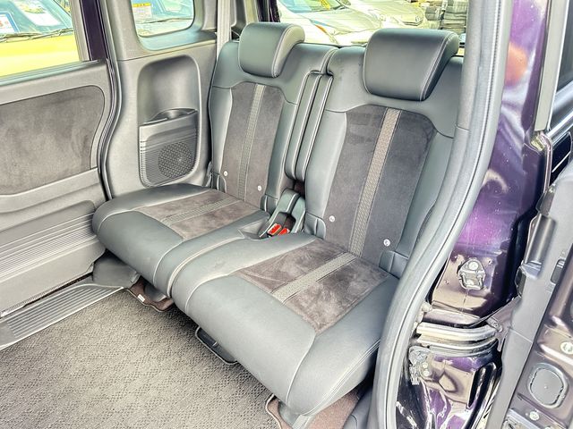 HONDA N BOX CUSTOM 2021 Image 31