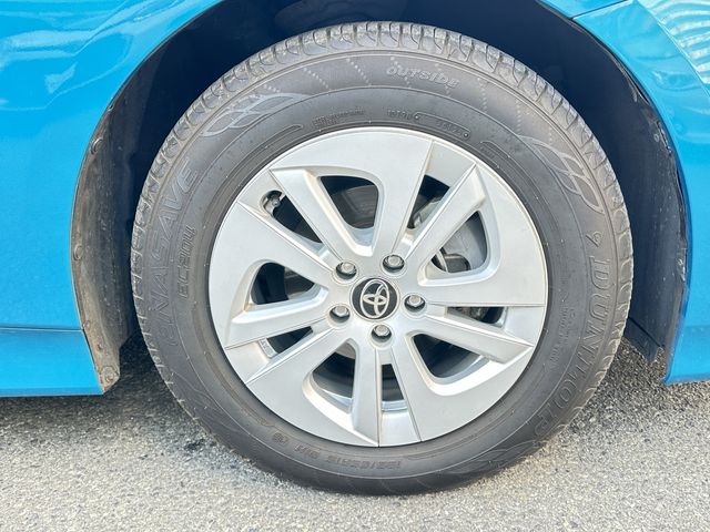 TOYOTA PRIUS PHV 2017 Image 31