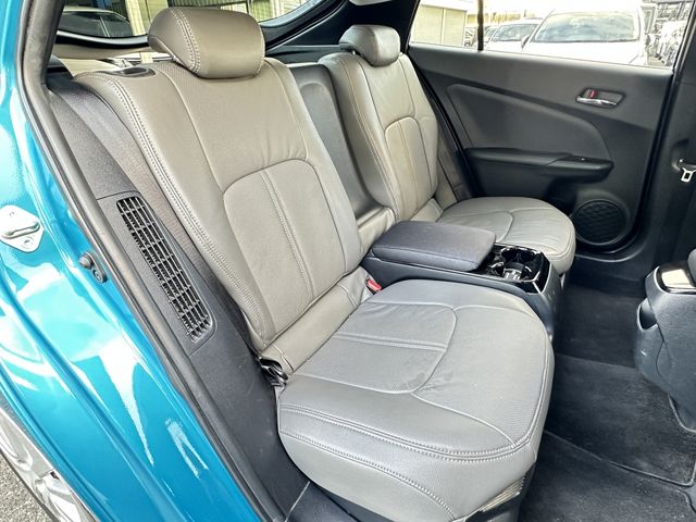 TOYOTA PRIUS PHV 2017 Image 31