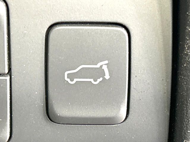 MAZDA CX-8 2019 Image 31