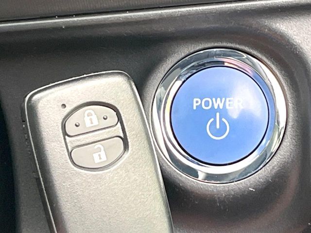 TOYOTA AQUA 2017 Image 31