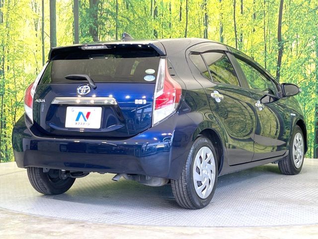 TOYOTA AQUA 2017 Image 31