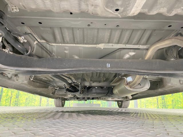 HONDA N BOX CUSTOM 2023 Image 31