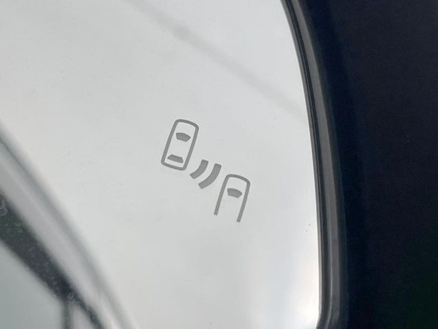 TOYOTA HARRIER 2WD 2023 Image 31