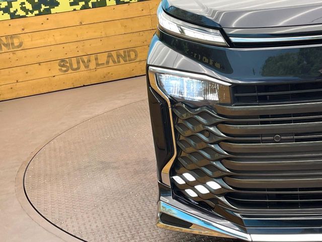 TOYOTA VOXY 2023 Image 31