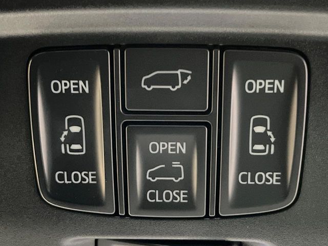 TOYOTA VELLFIRE 2017 Image 31