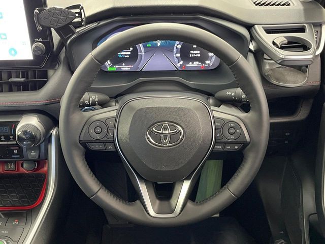 TOYOTA RAV4 HYBRID 4WD 2025 Image 31