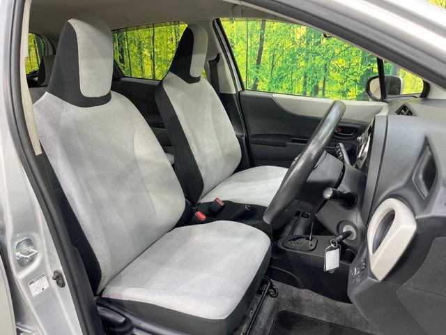 TOYOTA VITZ 2012 Image 31