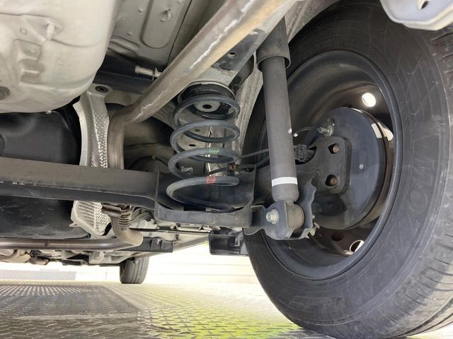 TOYOTA VITZ 2012 Image 31