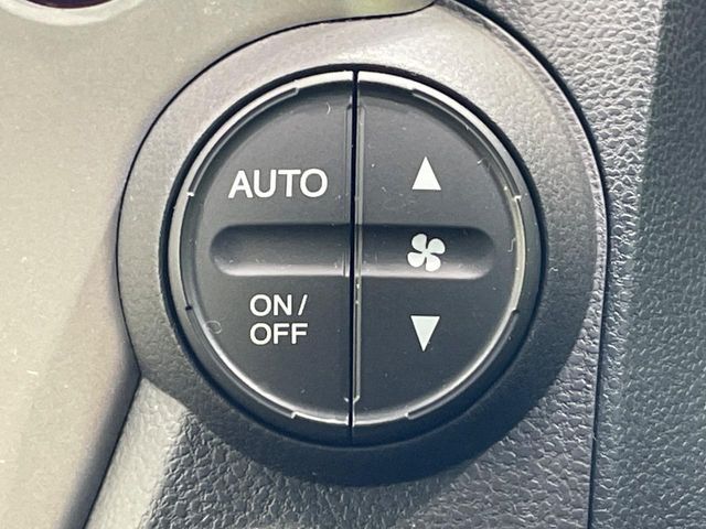 HONDA FIT HYBRID 2012 Image 31