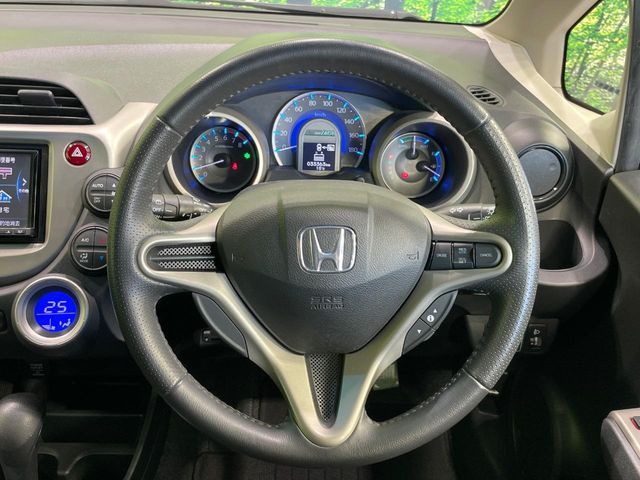 HONDA FIT HYBRID 2012 Image 31