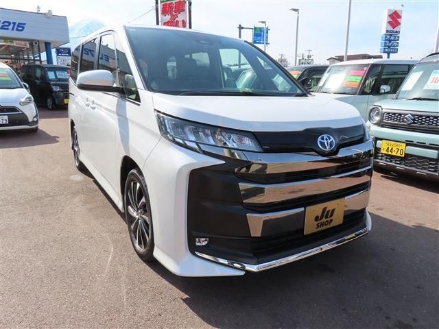 TOYOTA NOAH HYBRID 2024 Image 31