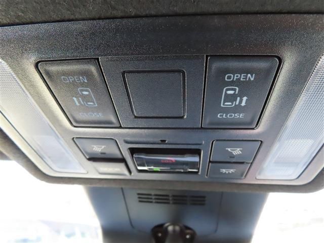 TOYOTA NOAH HYBRID 2024 Image 31