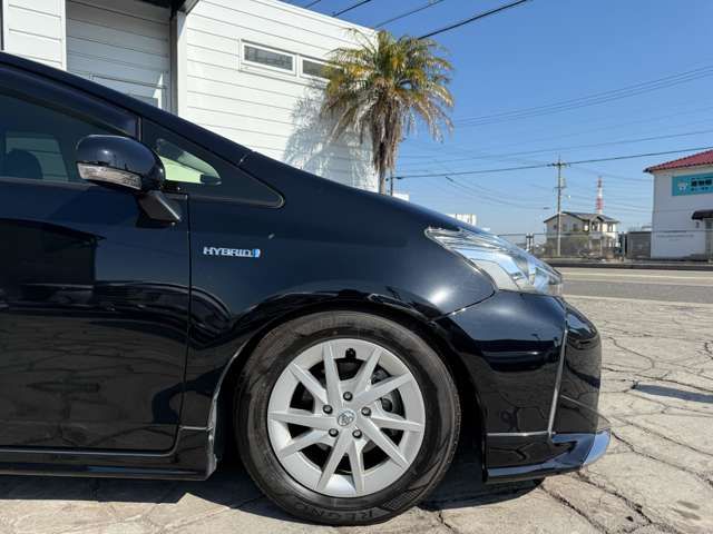 TOYOTA PRIUS ALPHA 2015 Image 31