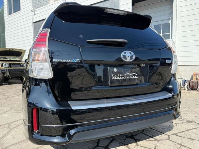 TOYOTA PRIUS ALPHA 2015 Image 31