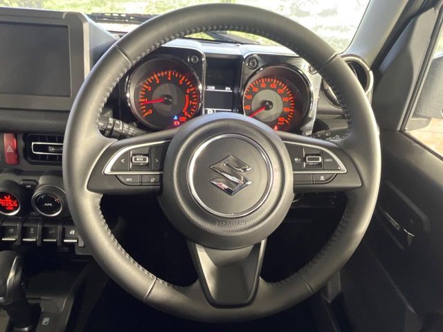 SUZUKI JIMNY NOMADE 2025 Image 31