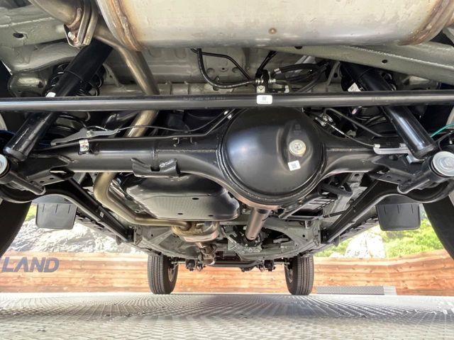 SUZUKI JIMNY NOMADE 2025 Image 31