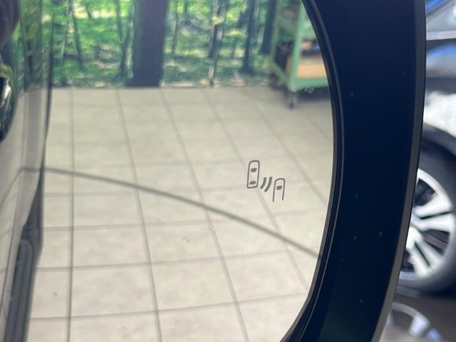 TOYOTA LANDCRUISER PRADO 2023 Image 31