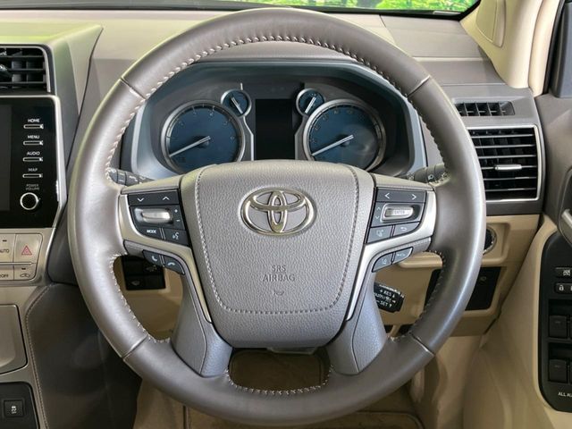 TOYOTA LANDCRUISER PRADO 2023 Image 31