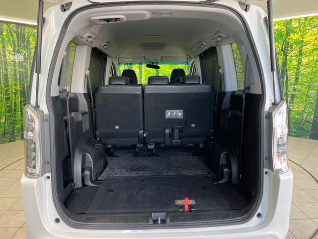 HONDA STEPWAGON SPADA 2013 Image 31