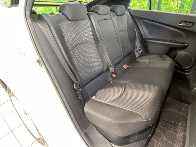 TOYOTA PRIUS 2017 Image 31