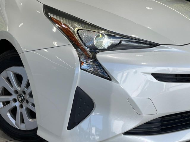TOYOTA PRIUS 2017 Image 31