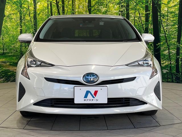 TOYOTA PRIUS 2017 Image 31