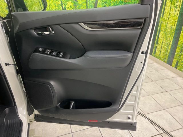 TOYOTA ALPHARD 2018 Image 31