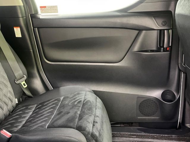 TOYOTA ALPHARD 2018 Image 31