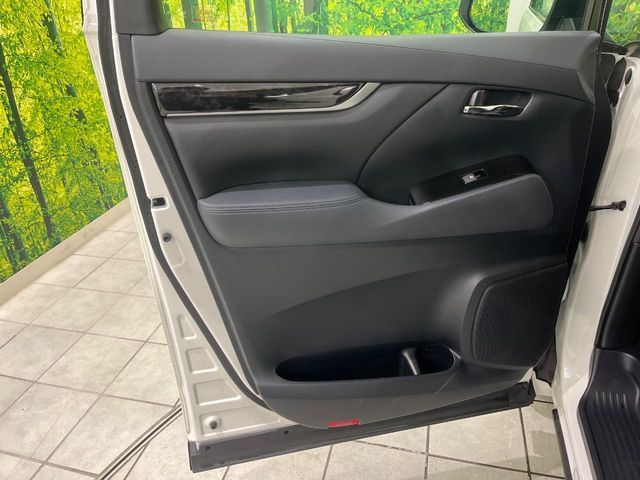 TOYOTA ALPHARD 2018 Image 31