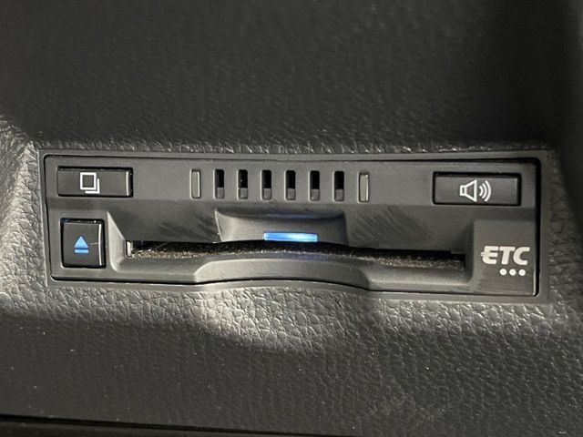 TOYOTA YARIS CROSS HYBRID 2021 Image 31