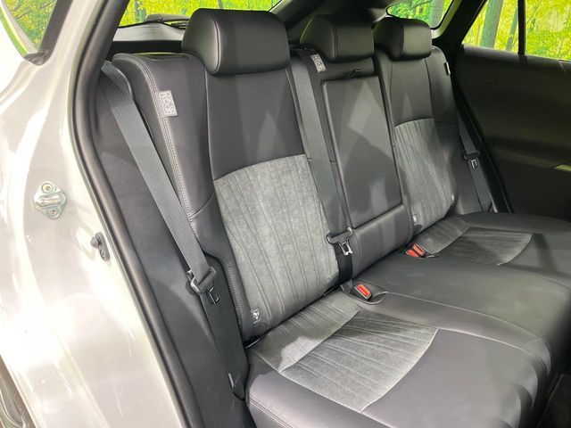 TOYOTA HARRIER 2WD 2023 Image 31